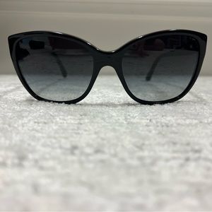 Dolce & Gabbana Cat Eye Sunglasses - Black